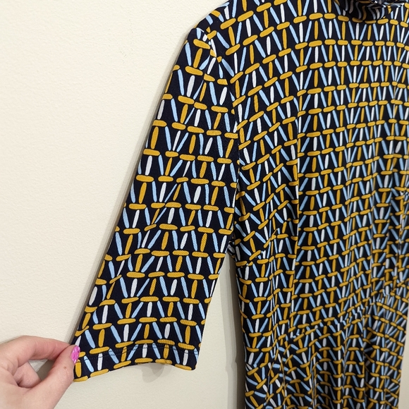 Donna Morgan Mod Retro Dress - Picture 4 of 11